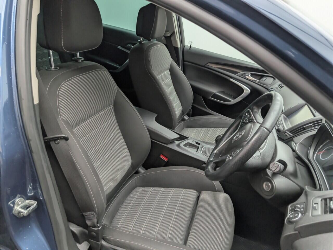 Used Vauxhall Insignia 2016 for sale - 77637525: Photo 12