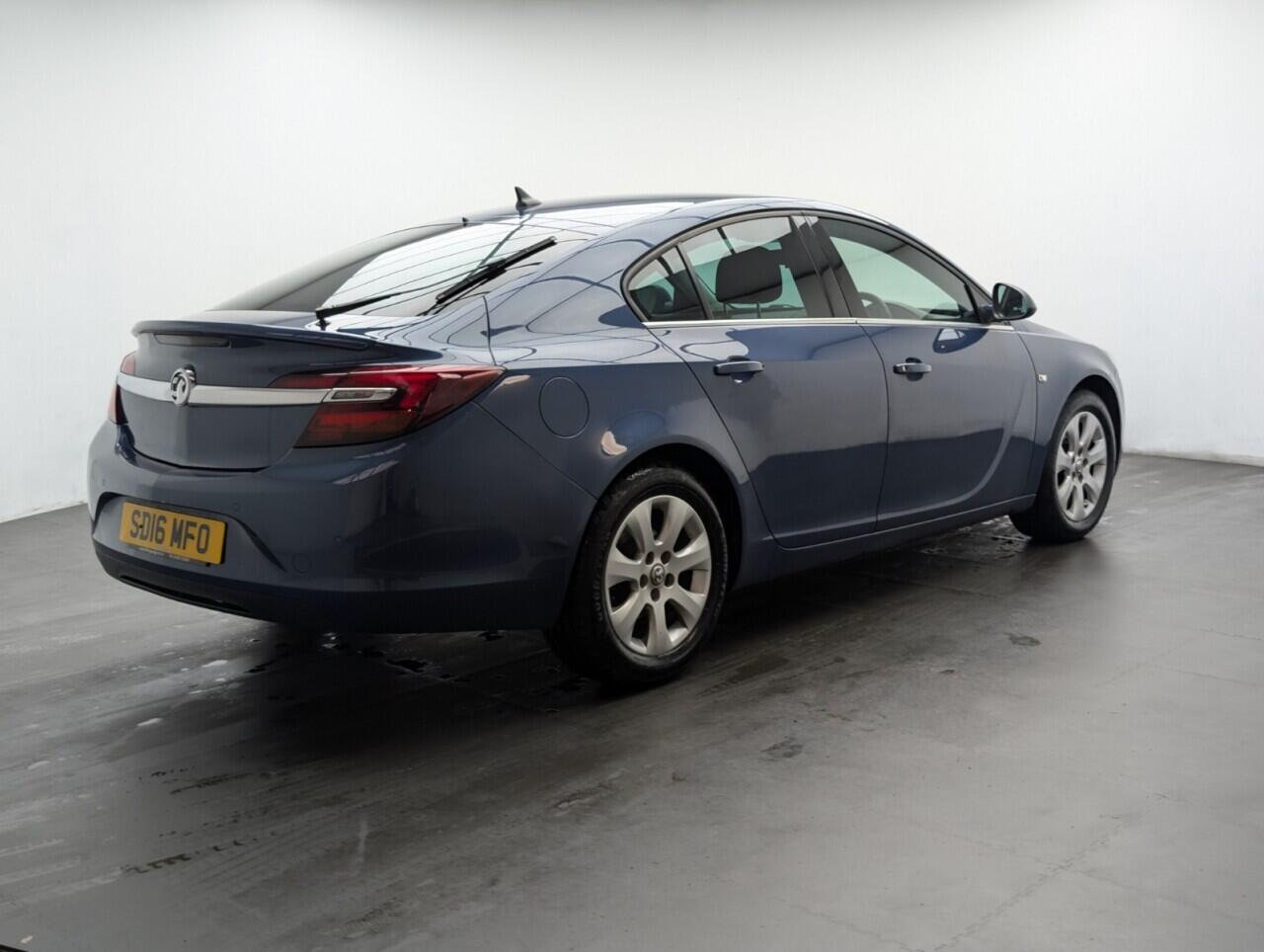 Used Vauxhall Insignia 2016 for sale - 77637525: Photo 8