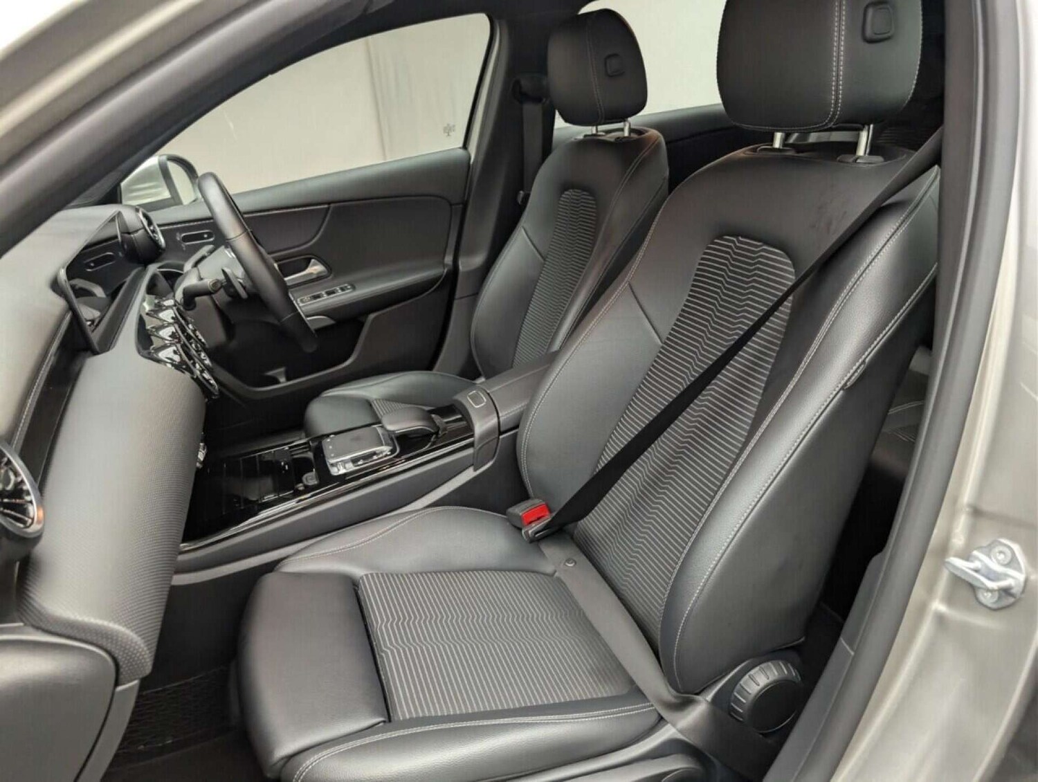 Used Mercedes-Benz A-Class 2019 for sale - 77714128: Photo 27