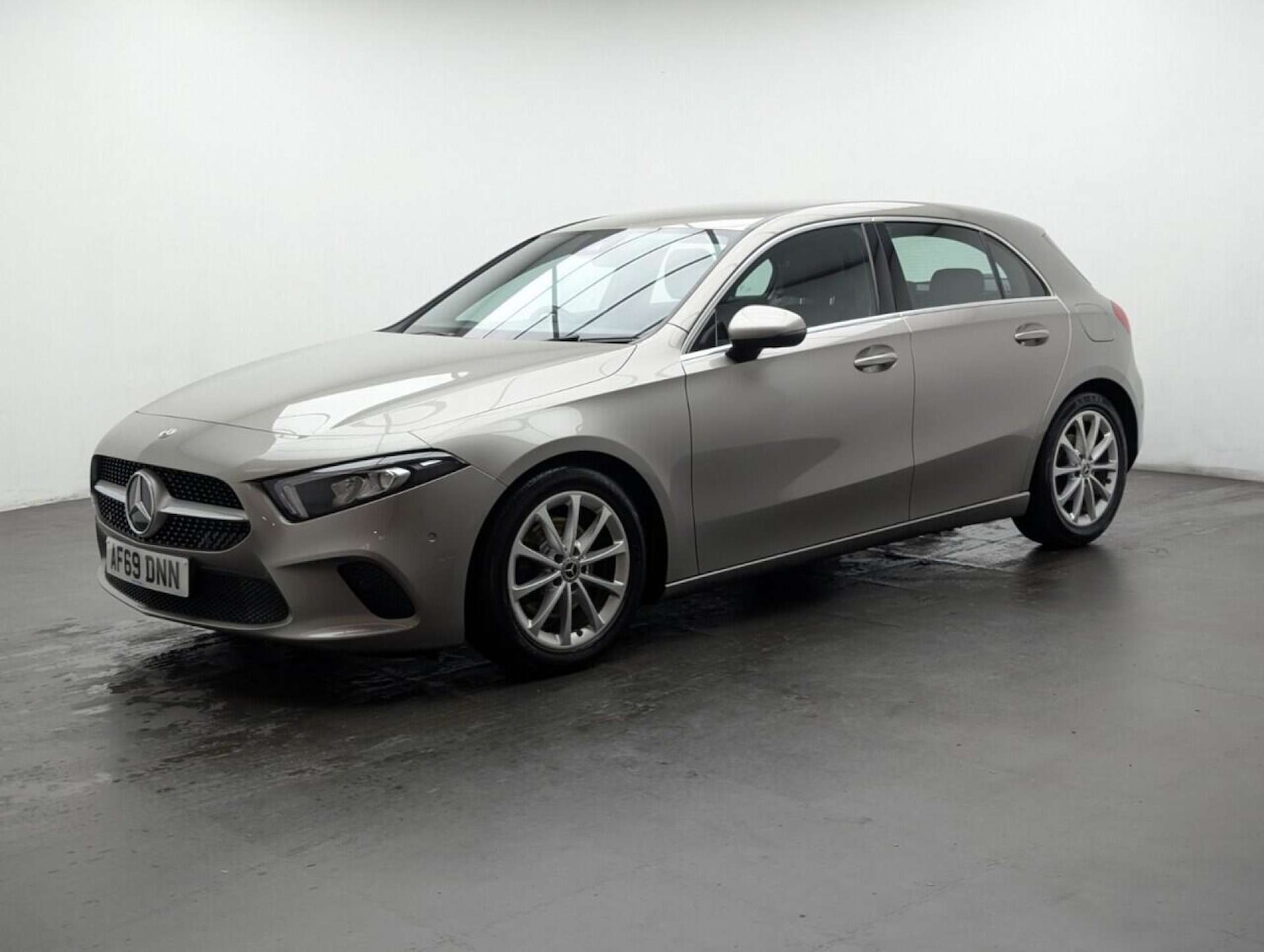 Used Mercedes-Benz A-Class 2019 for sale - 77714128: Photo 4