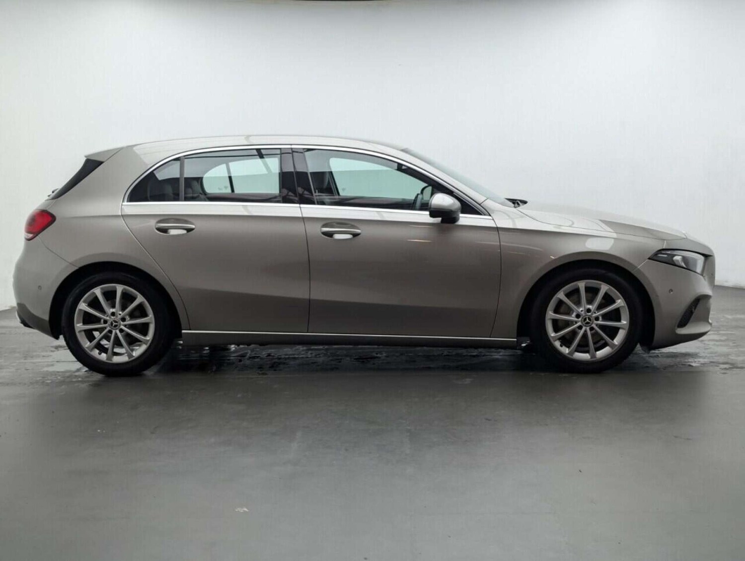 Used Mercedes-Benz A-Class 2019 for sale - 77714128: Photo 9