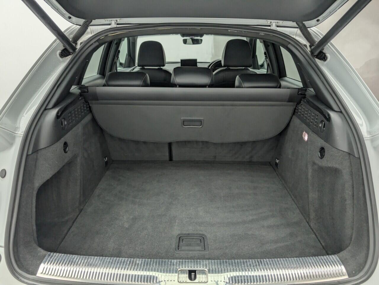 Used Audi Q3 2018 for sale - 76538298: Photo 25