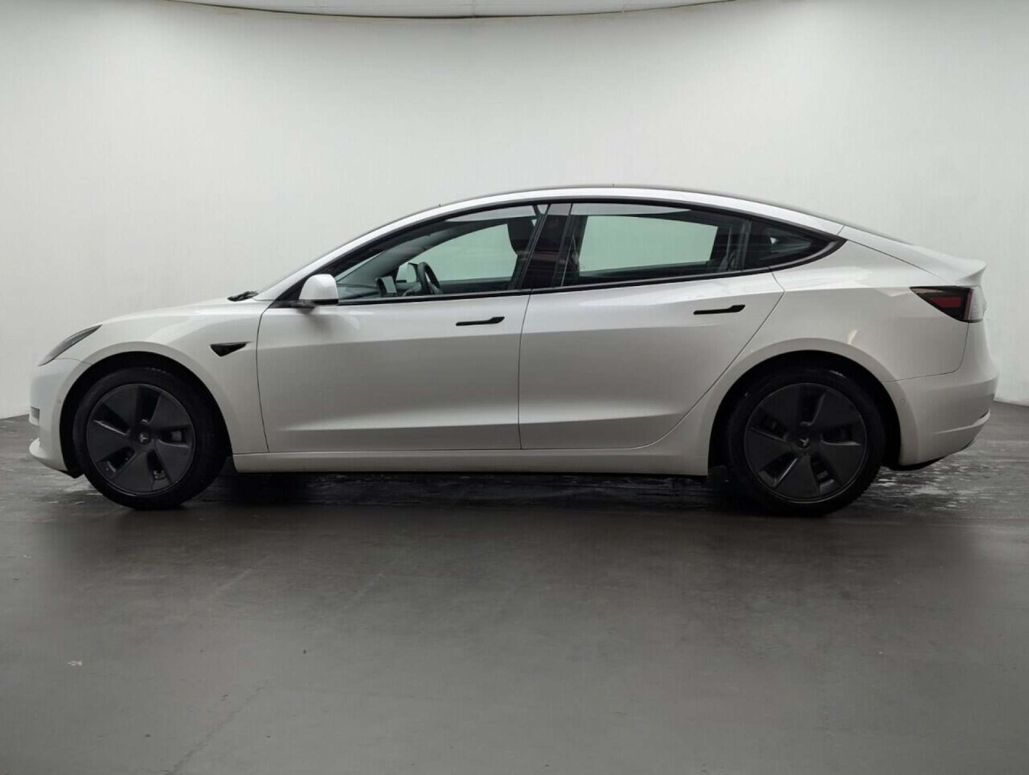 Used Tesla Model 3 2021 for sale - 77713225: Photo 5
