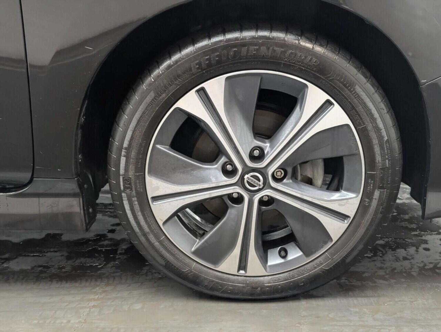 Used Nissan Leaf 2020 for sale - 77714213: Photo 11