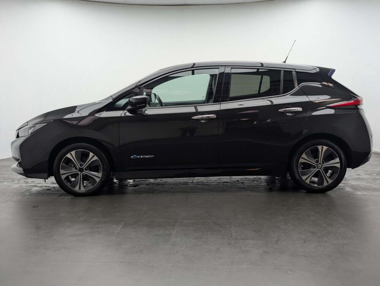Used Nissan Leaf 2020 for sale - 77714213: Photo 6