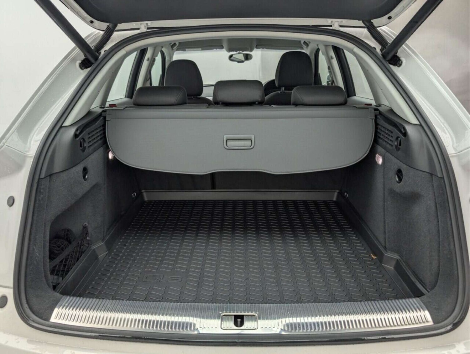 Used Audi Q3 2015 for sale - 77714173: Photo 24