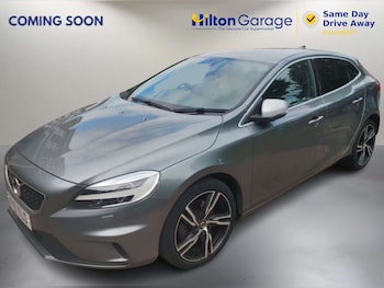 Used Volvo V40 2019 for sale - 78645934: Photo