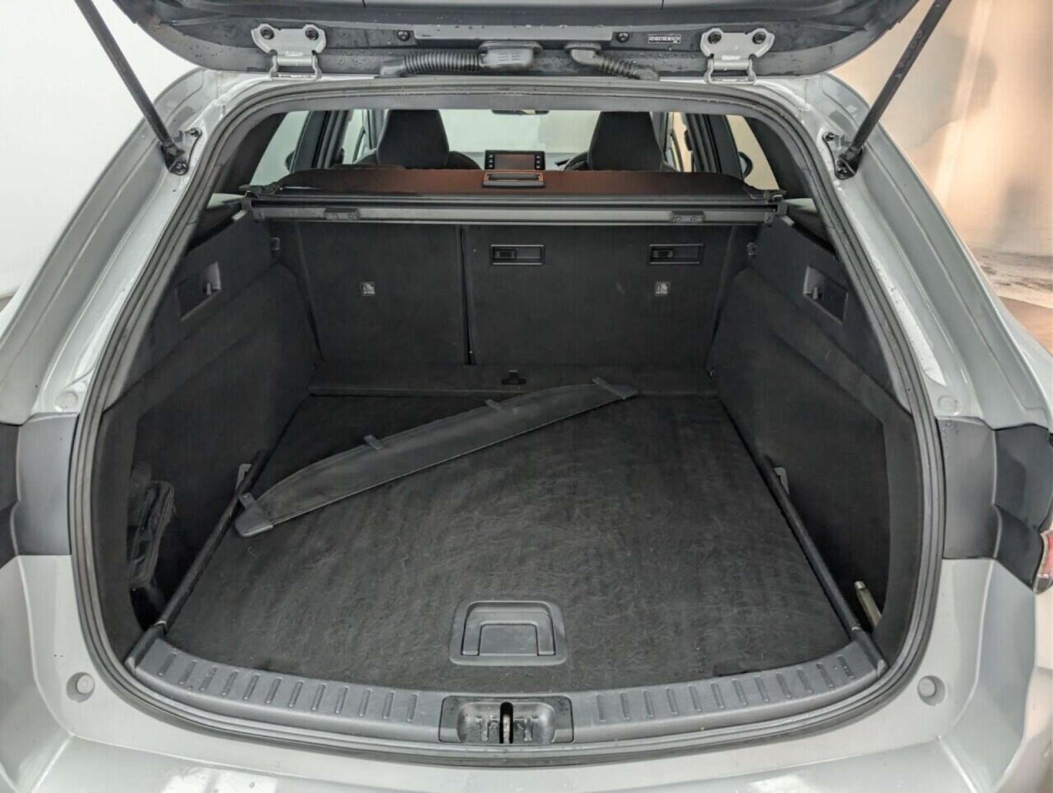 Used Toyota Corolla 2020 for sale - 77713554: Photo 26