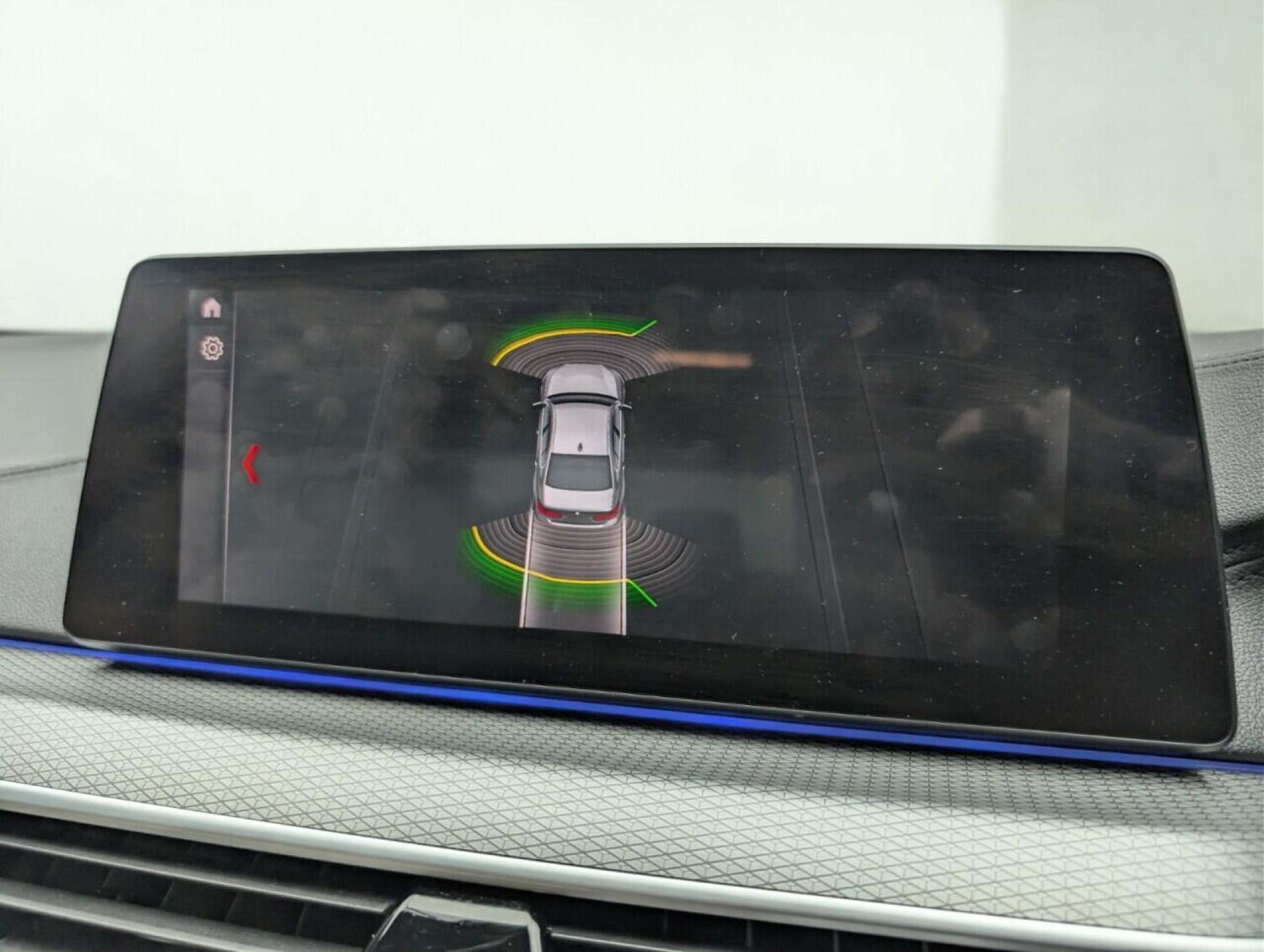 Used BMW 5 Series 2018 for sale - 77713118: Photo 15