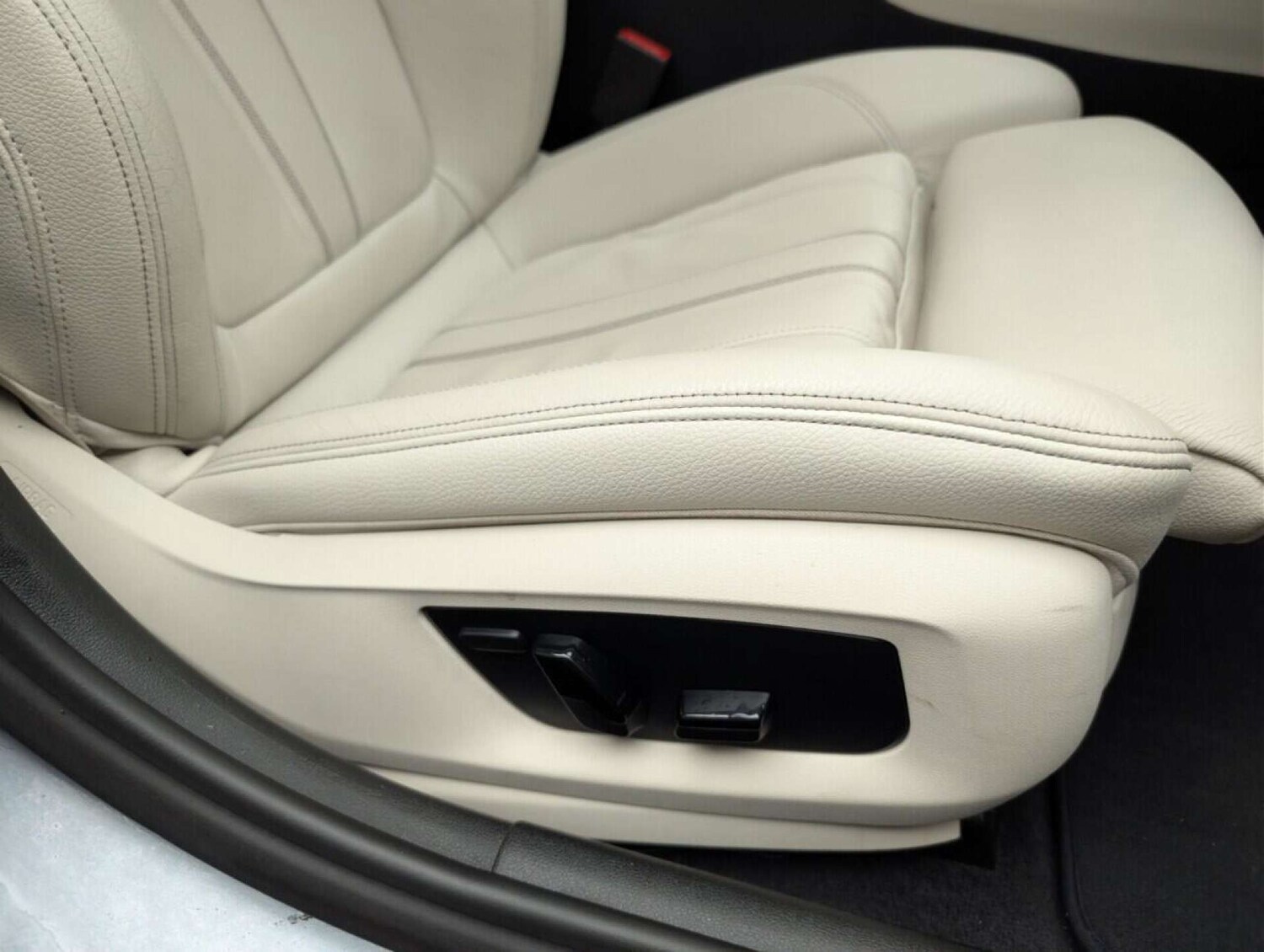 Used BMW 5 Series 2018 for sale - 77713118: Photo 24