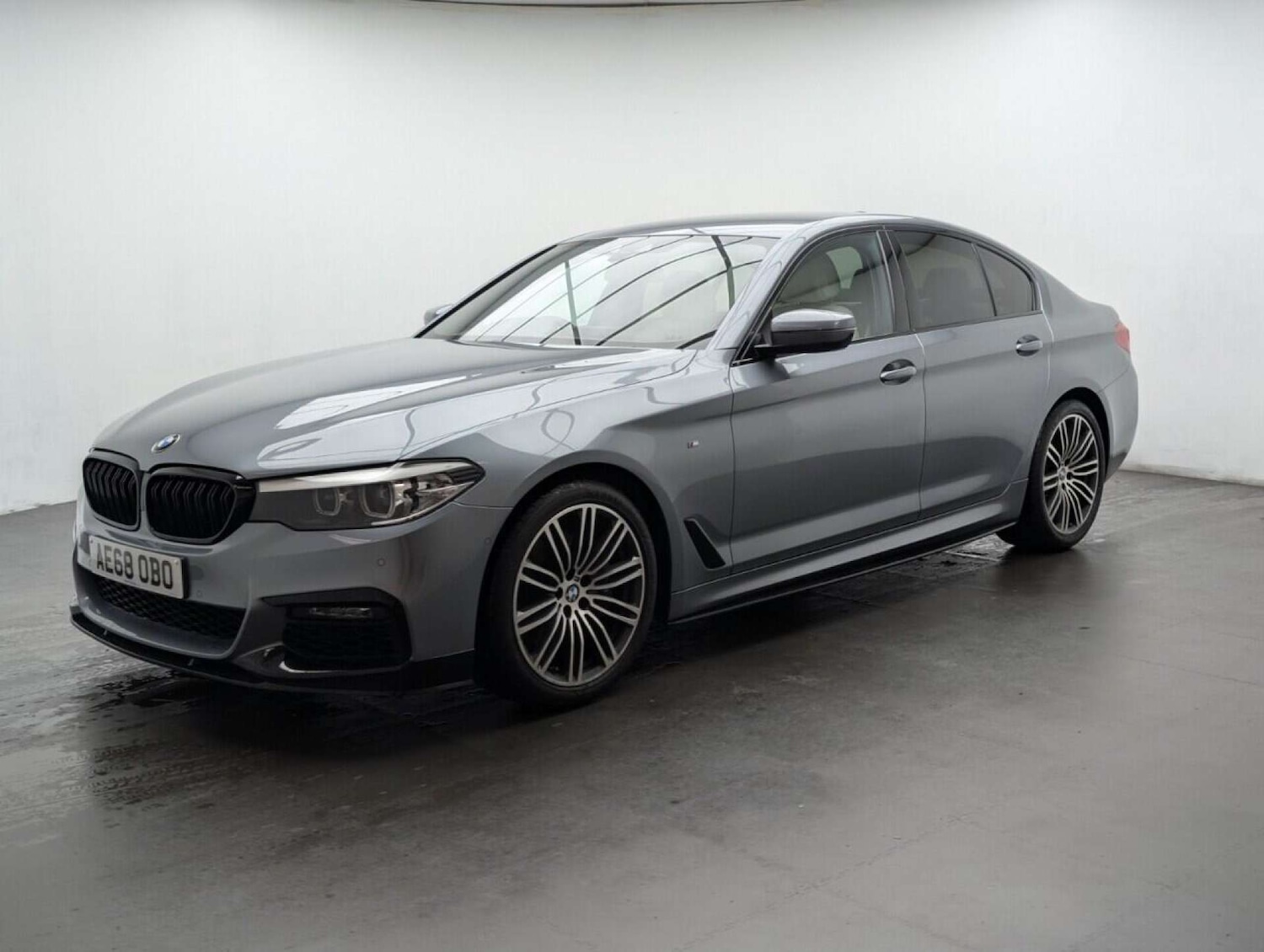 Used BMW 5 Series 2018 for sale - 77713118: Photo 4