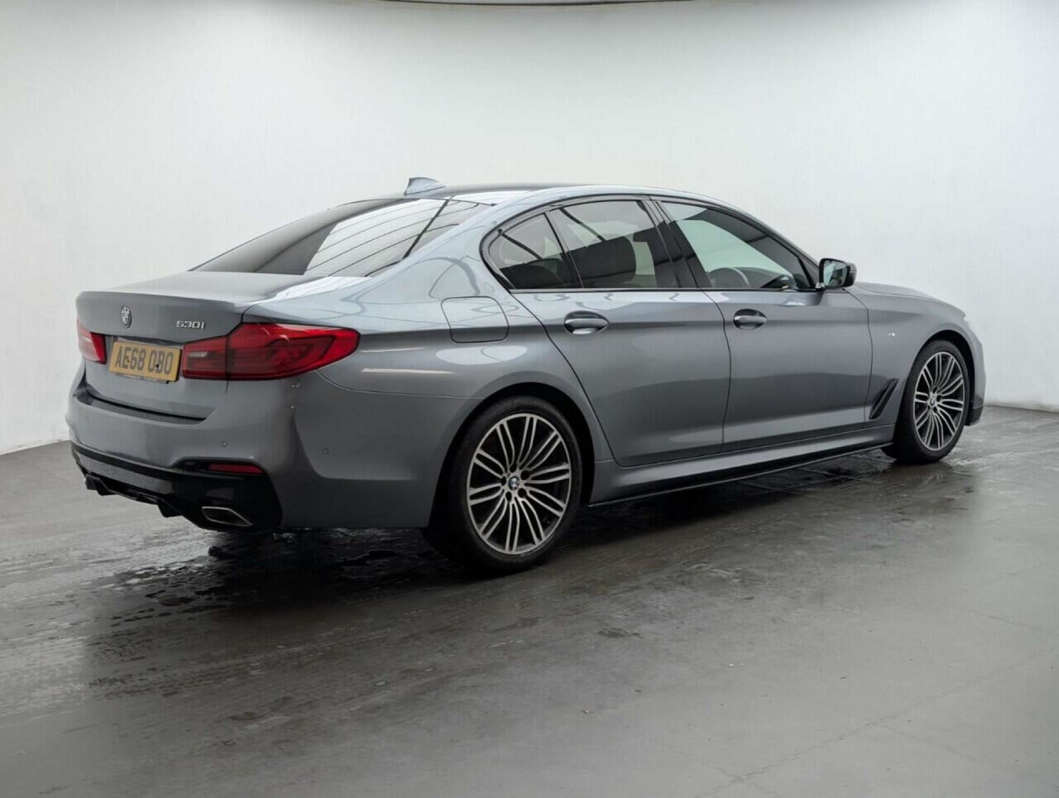 Used BMW 5 Series 2018 for sale - 77713118: Photo 8
