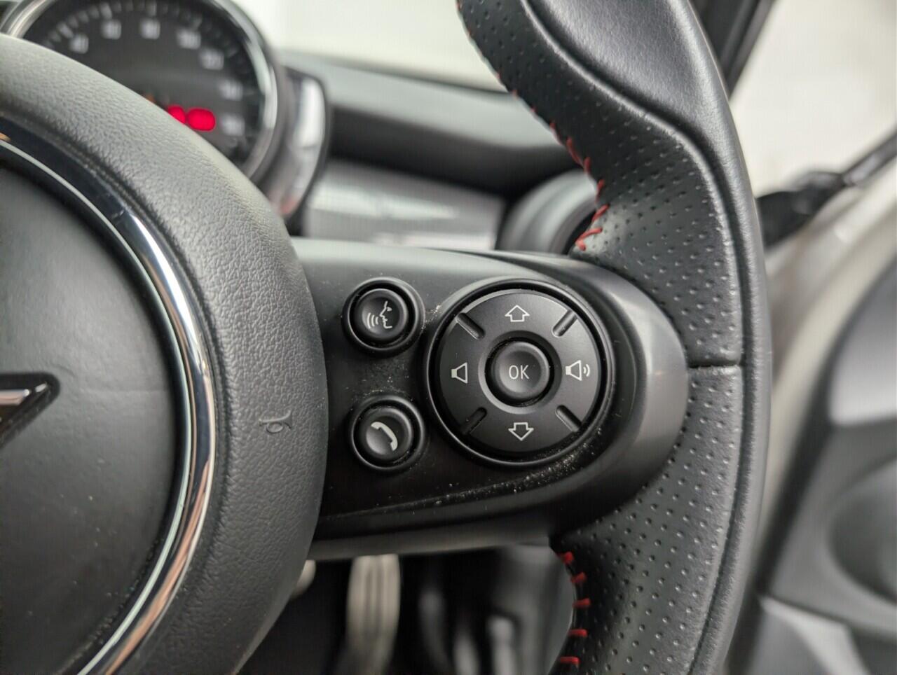 Used MINI Hatch 2020 for sale - 76964941: Photo 19