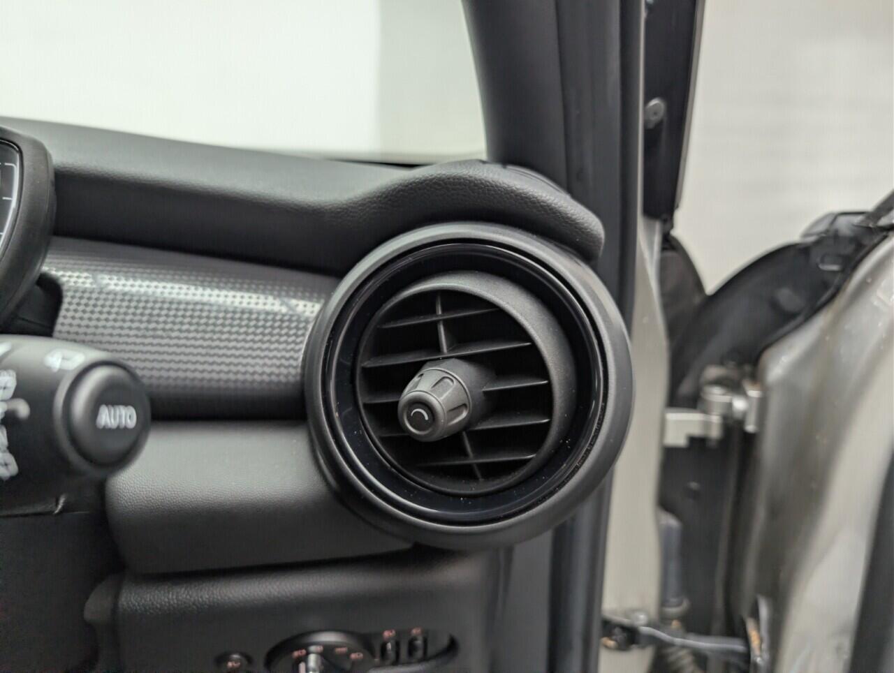 Used MINI Hatch 2020 for sale - 76964941: Photo 20