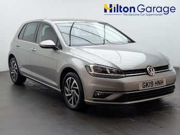Used Volkswagen Golf 2019 for sale - 76425647: Photo