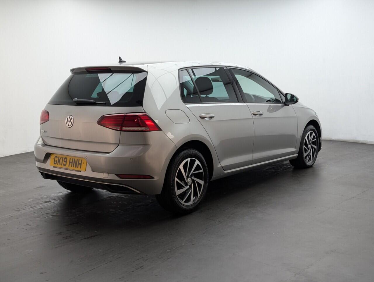 Used Volkswagen Golf 2019 for sale - 76425647: Photo 8