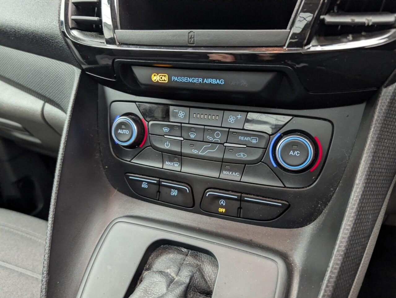 Used Ford Tourneo Connect 2020 for sale - 77191886: Photo 15