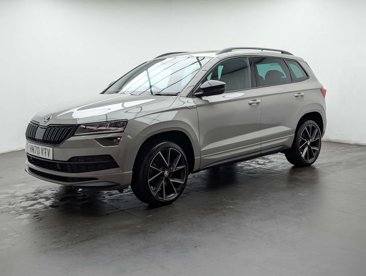 Used Skoda Karoq 2020 for sale - 77780954: Photo 3