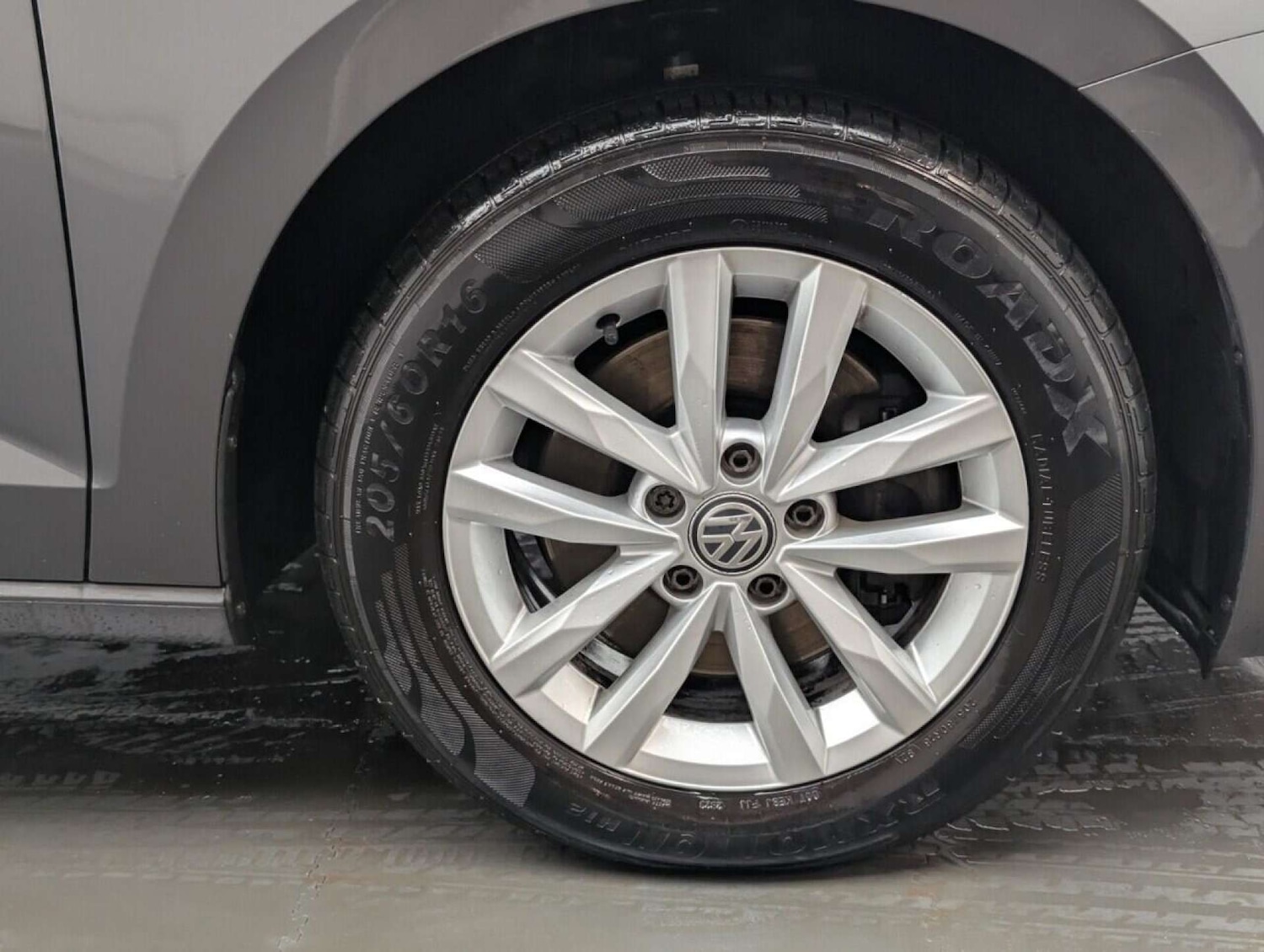 Used Volkswagen Touran 2018 for sale - 78083568: Photo 12