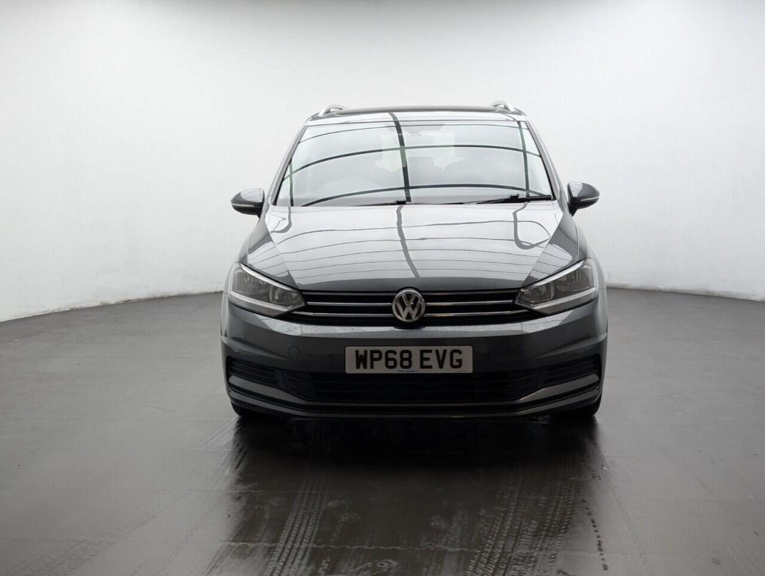Used Volkswagen Touran 2018 for sale - 78083568: Photo 3