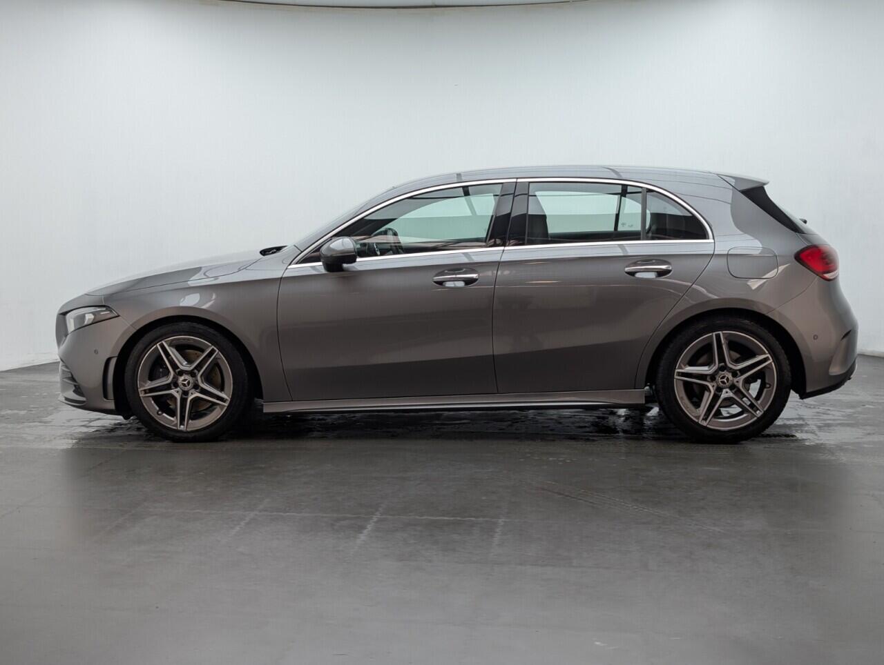 Used Mercedes-Benz A-Class 2019 for sale - 76562372: Photo 5