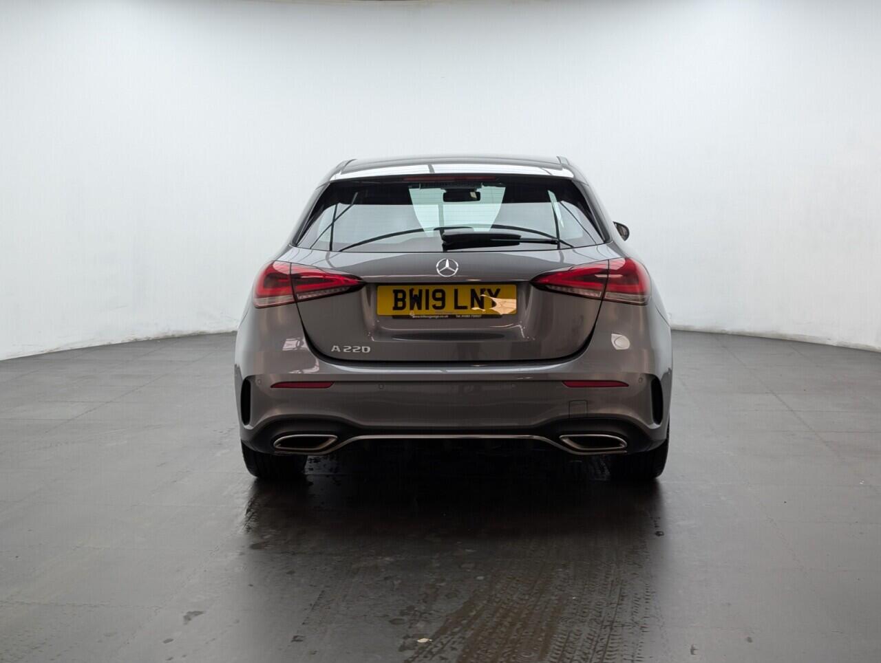 Used Mercedes-Benz A-Class 2019 for sale - 76562372: Photo 7