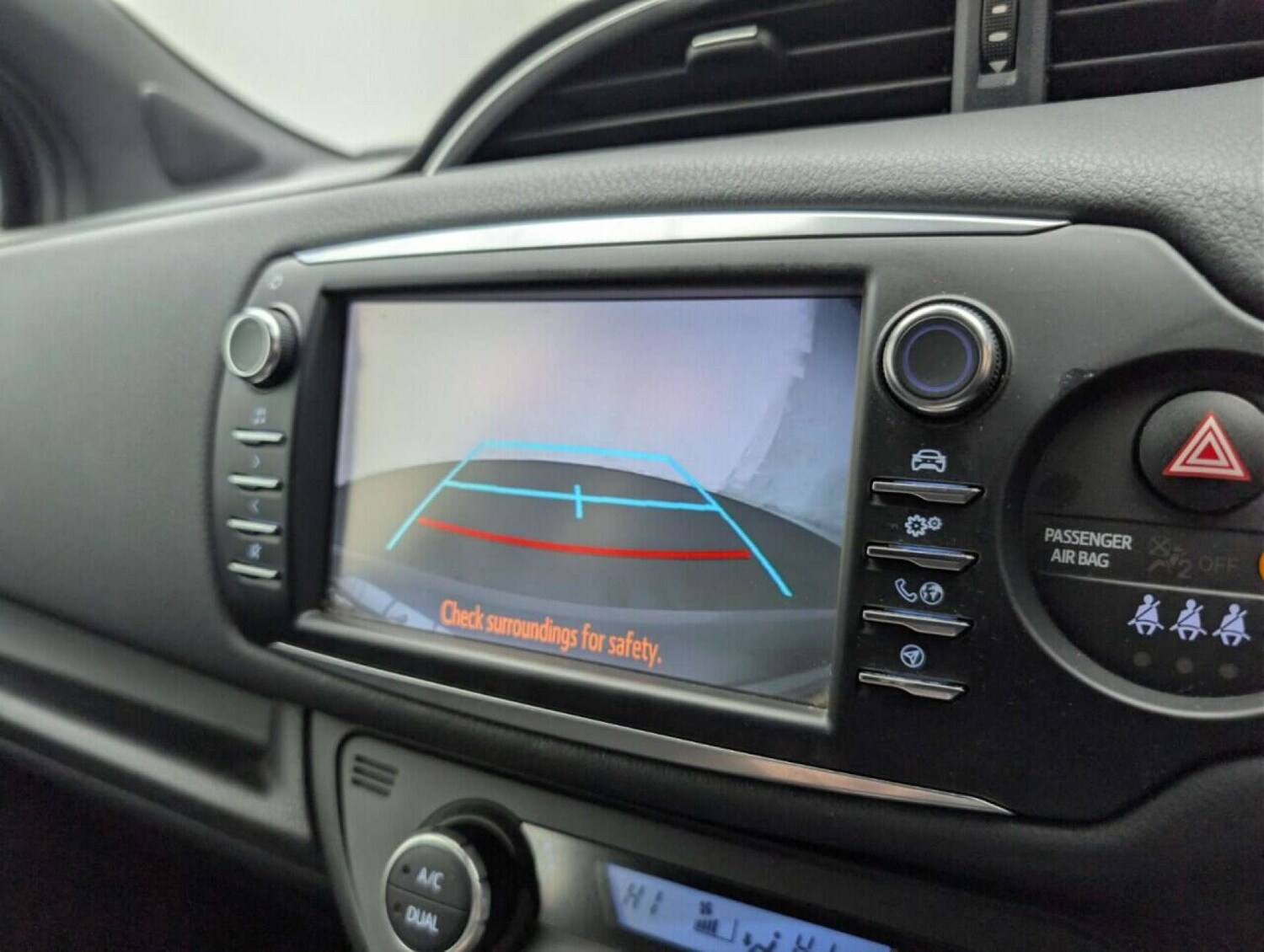 Used Toyota Yaris 2018 for sale - 77713348: Photo 15