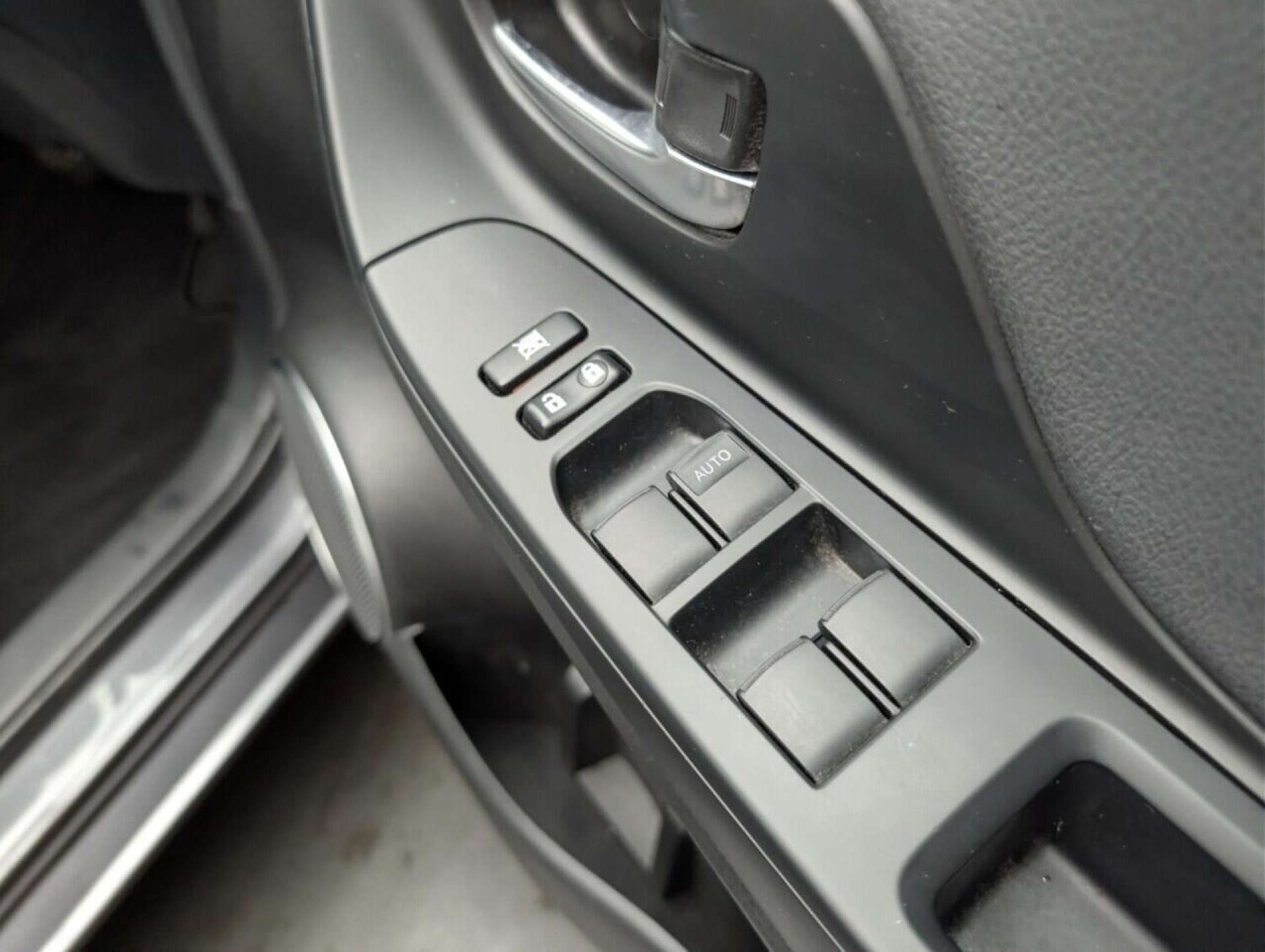 Used Toyota Yaris 2018 for sale - 77713348: Photo 20