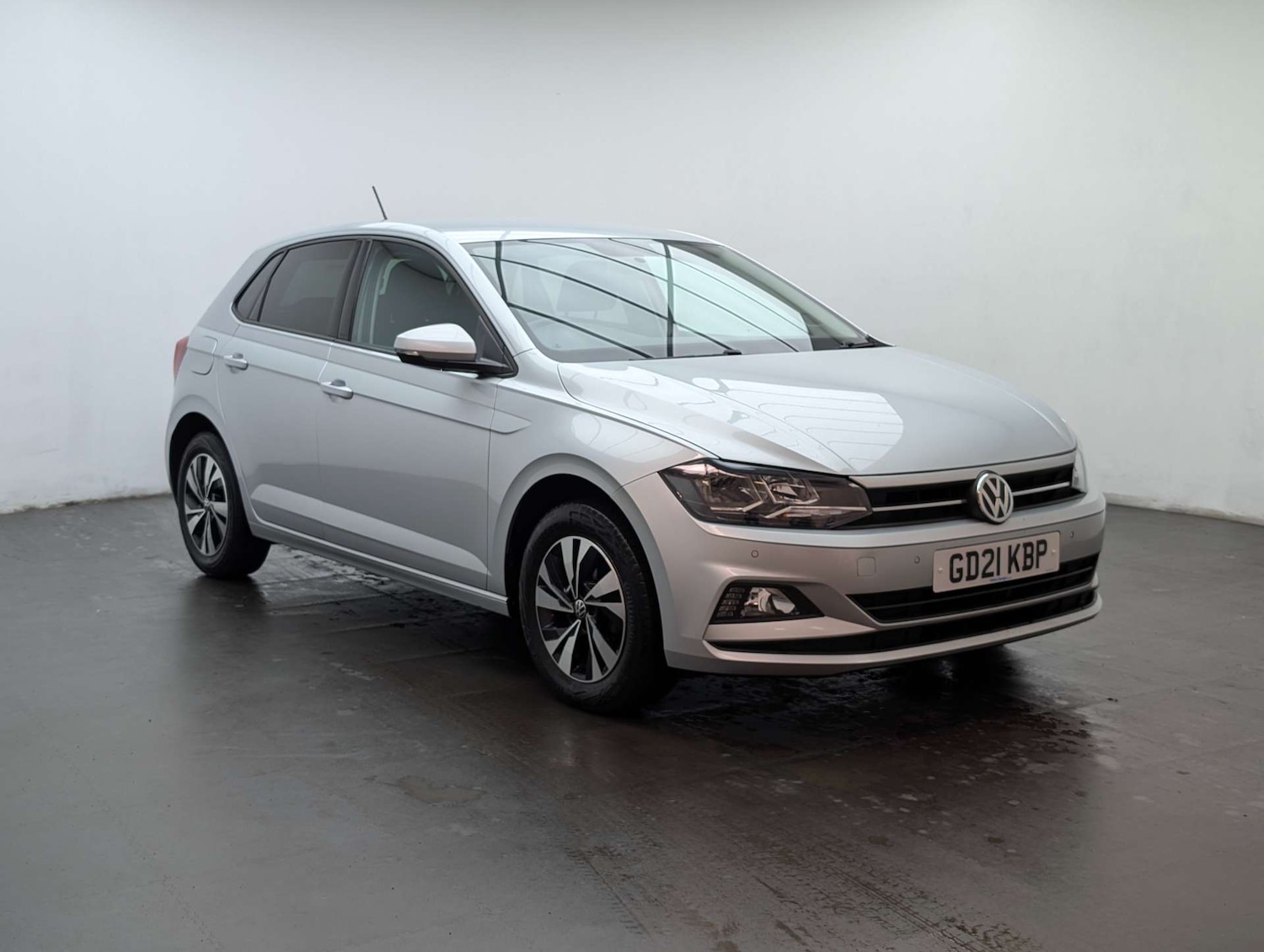 Used Volkswagen Polo 2021 for sale - 78026426: Photo 2