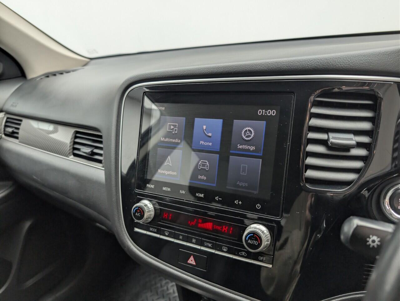 Used Mitsubishi Outlander 2019 for sale - 76823513: Photo 13