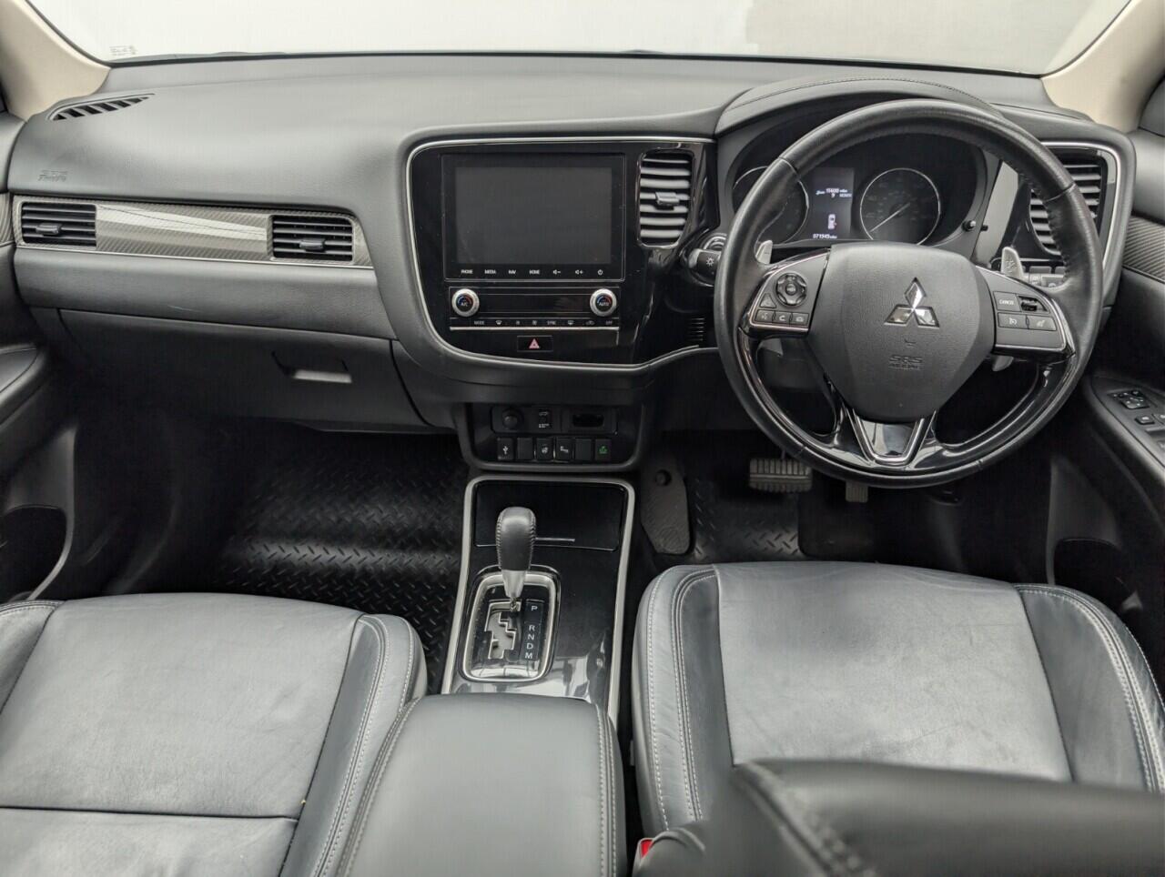 Used Mitsubishi Outlander 2019 for sale - 76823513: Photo 24