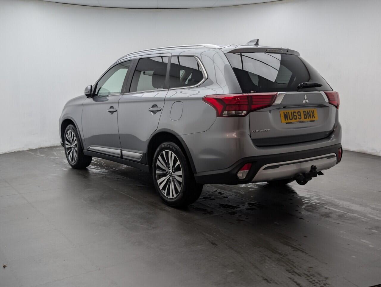 Used Mitsubishi Outlander 2019 for sale - 76823513: Photo 6