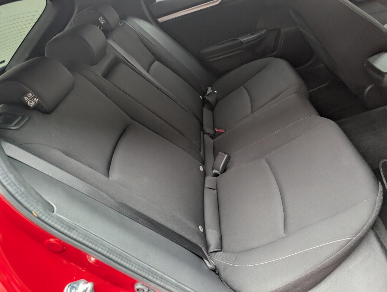 Used Honda Civic 2018 for sale - 76424818: Photo 25