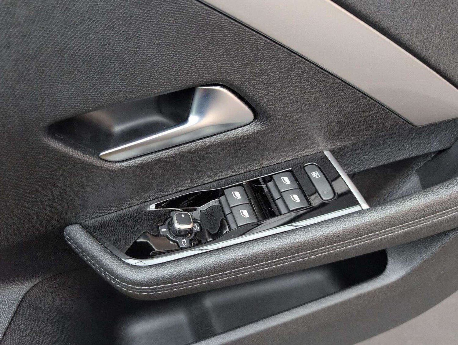 Used Vauxhall Astra 2023 for sale - 77713935: Photo 20