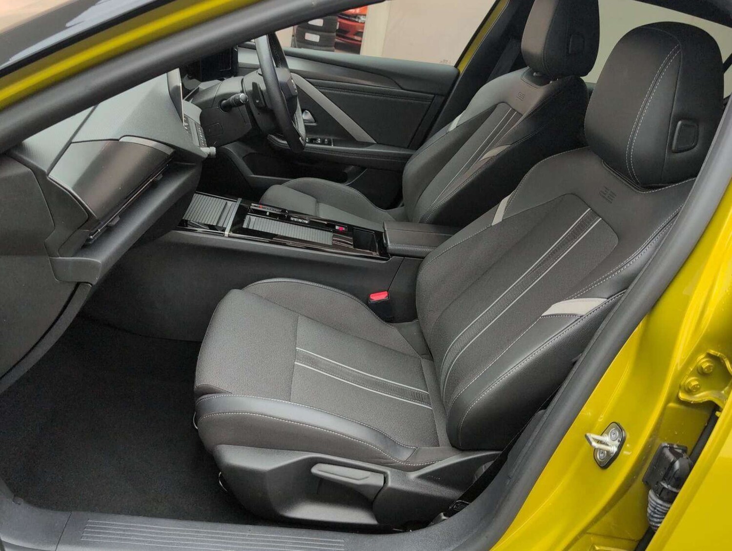 Used Vauxhall Astra 2023 for sale - 77713935: Photo 27