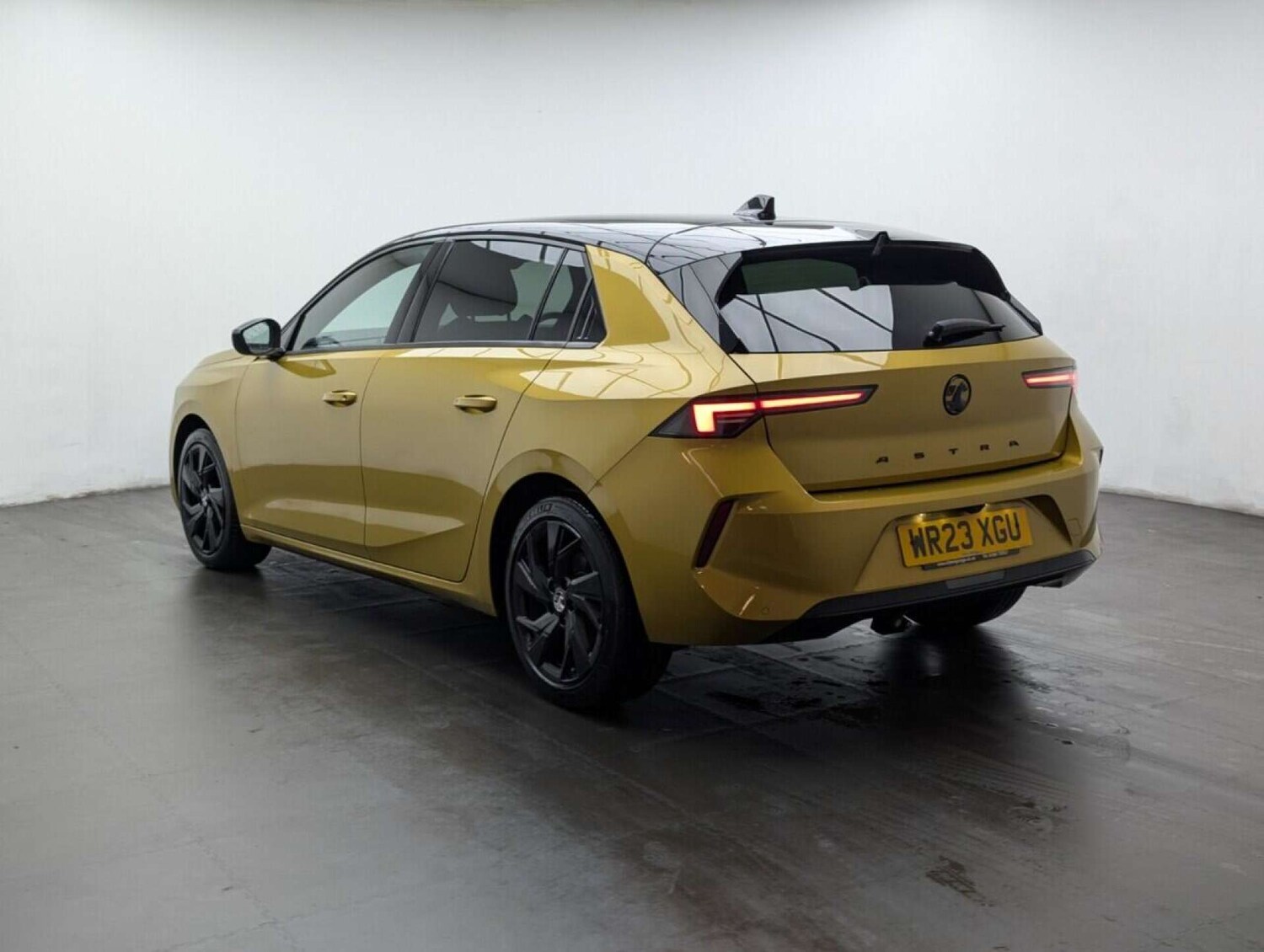 Used Vauxhall Astra 2023 for sale - 77713935: Photo 6