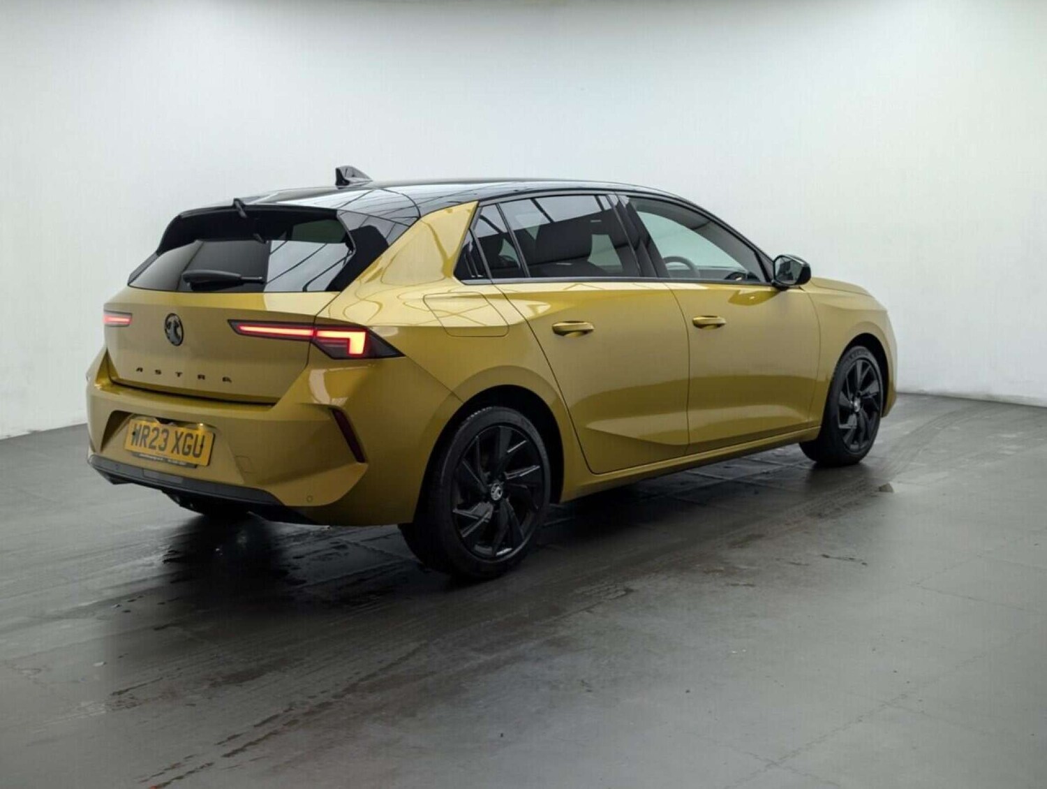 Used Vauxhall Astra 2023 for sale - 77713935: Photo 8