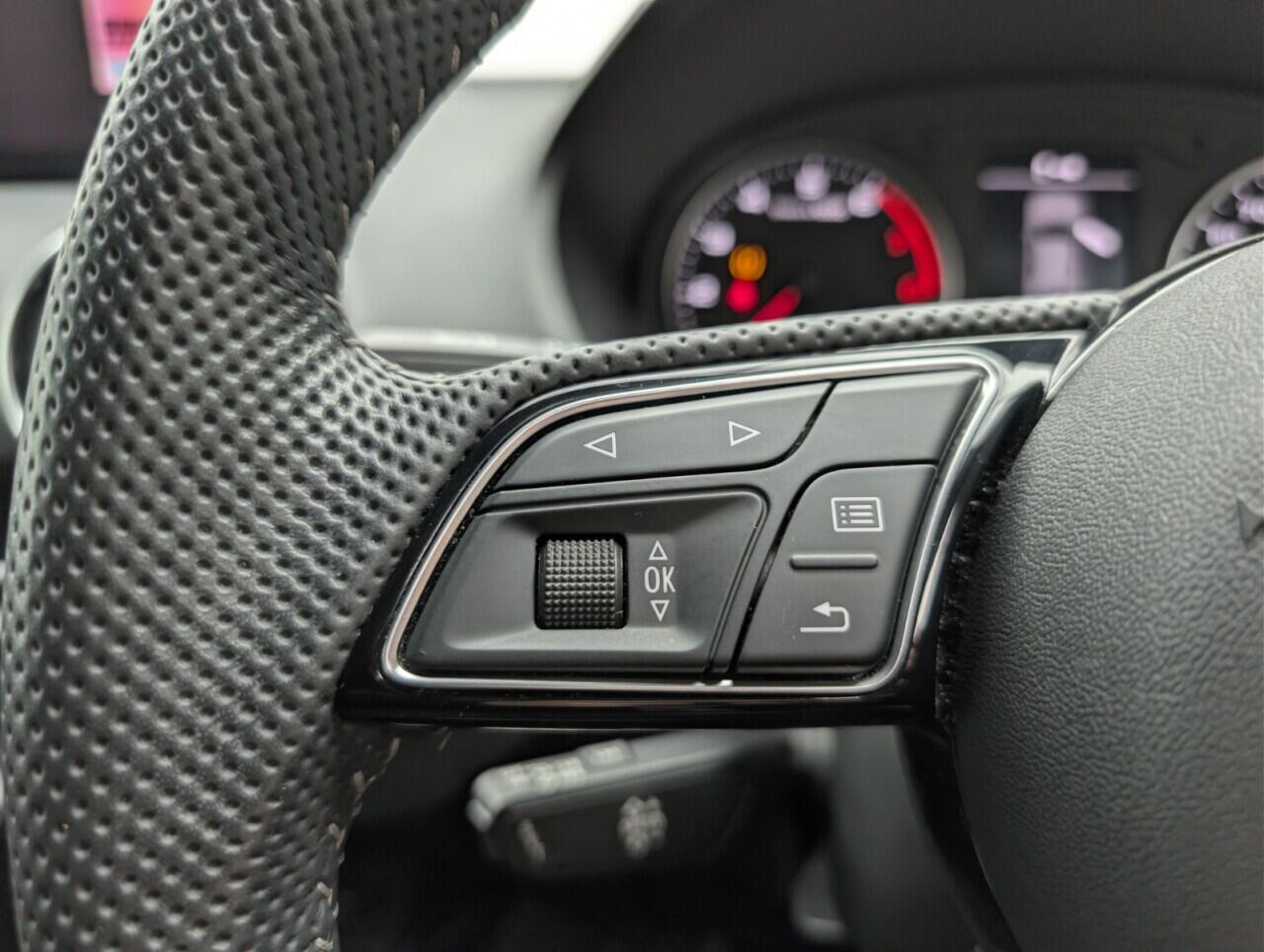 Used Audi Q2 2019 for sale - 76866037: Photo 17