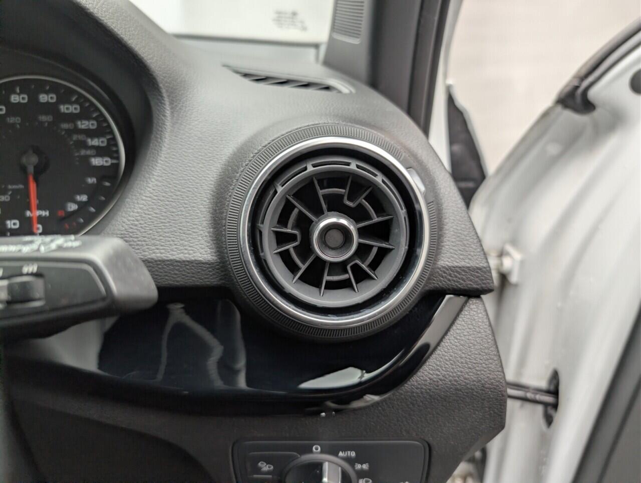 Used Audi Q2 2019 for sale - 76866037: Photo 19