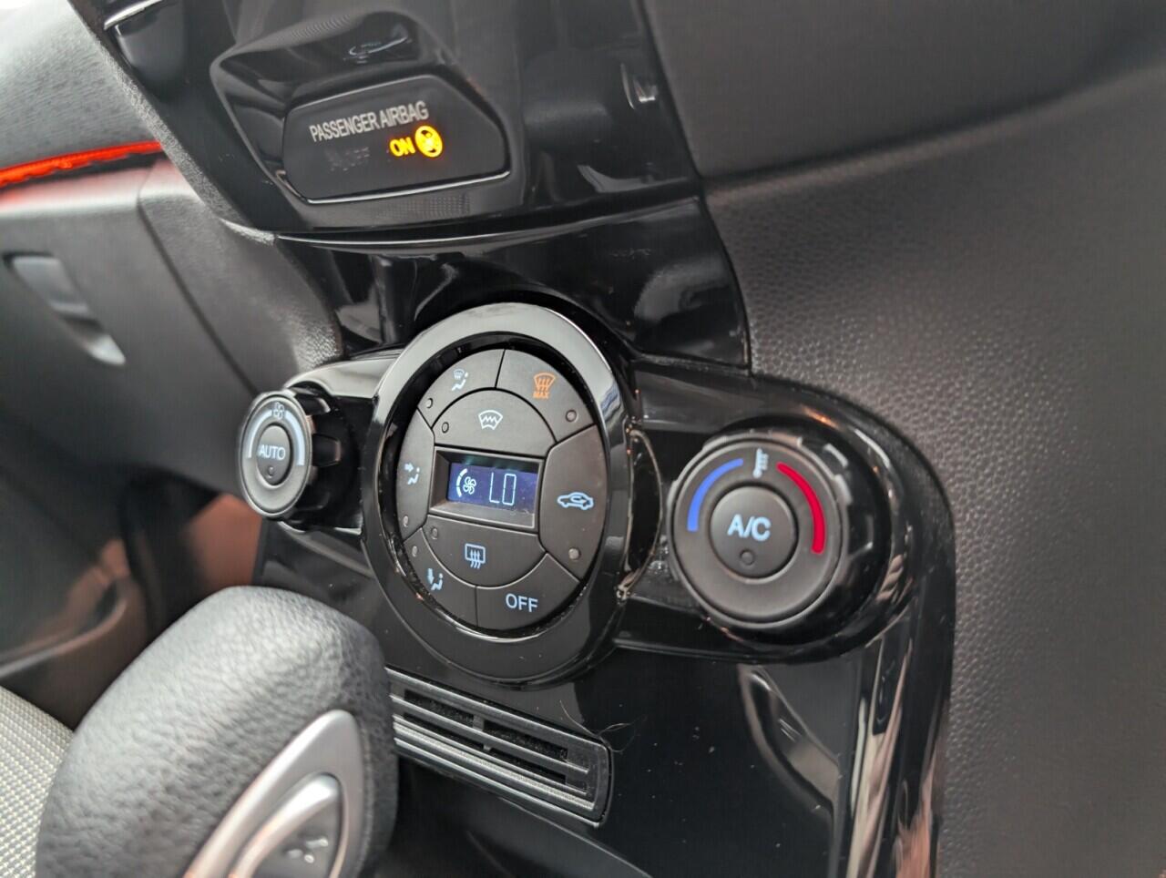 Used Ford Fiesta 2015 for sale - 76424483: Photo 15