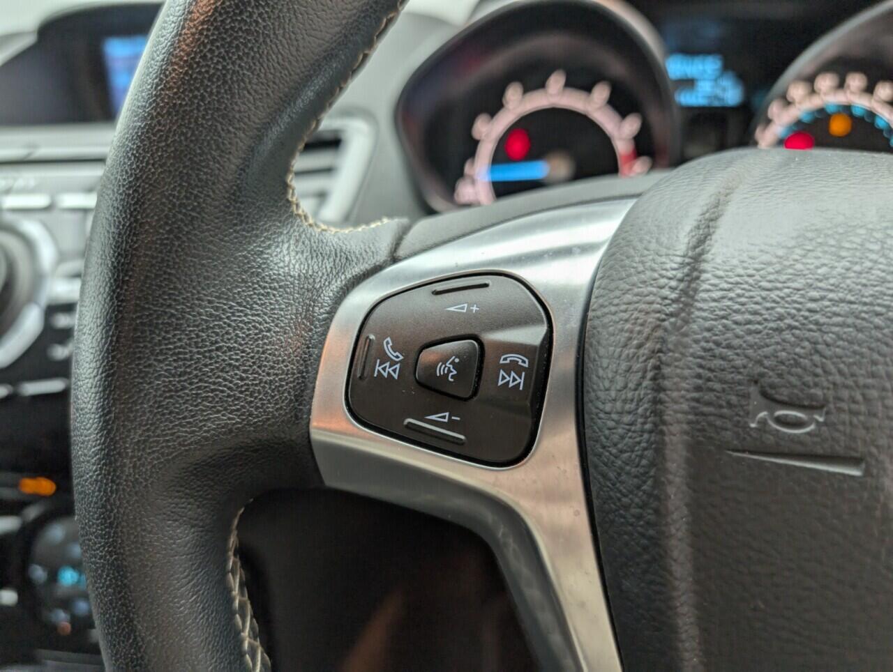 Used Ford Fiesta 2015 for sale - 76424483: Photo 18