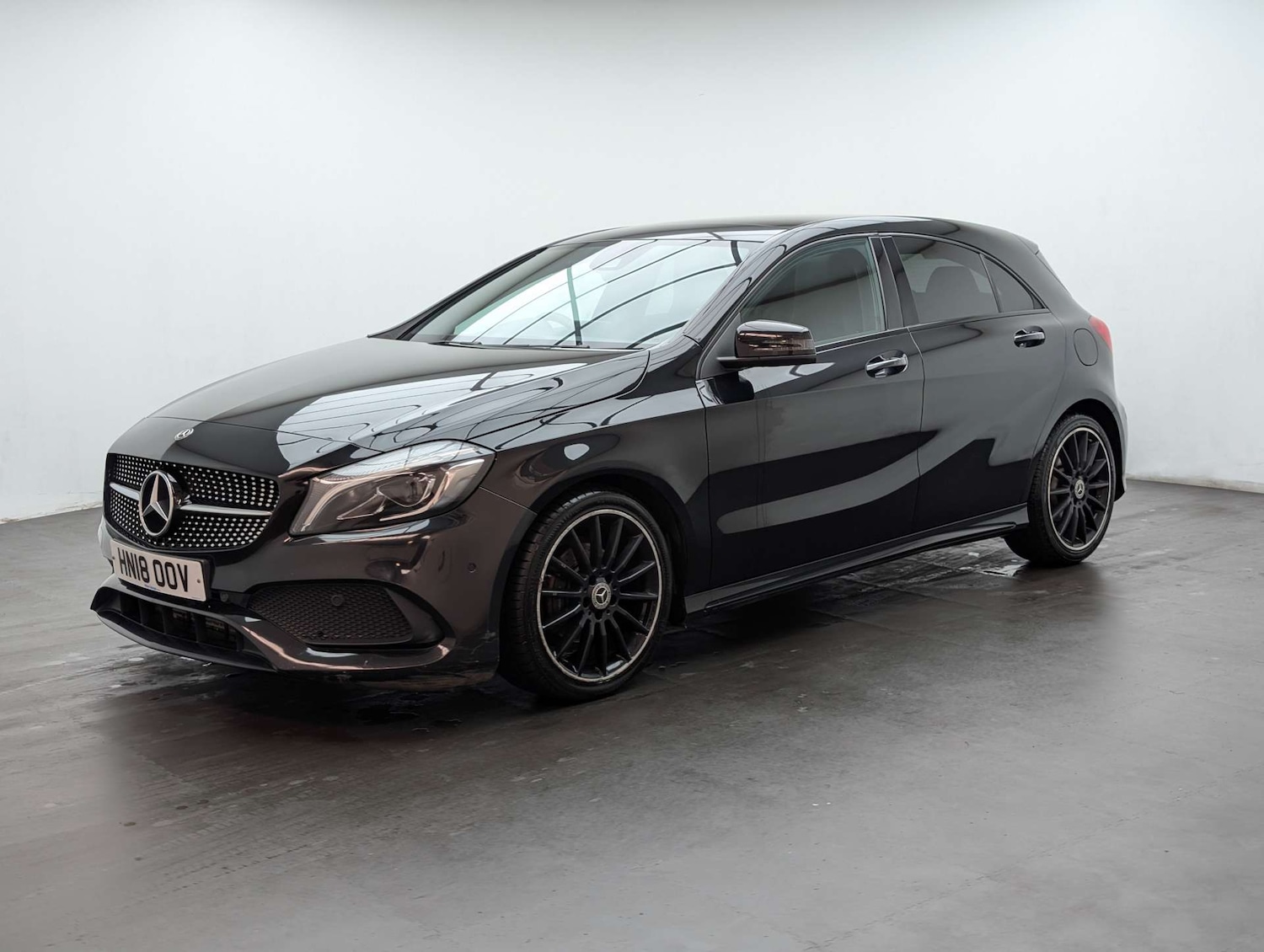 Used Mercedes-Benz A-Class 2018 for sale - 77980246: Photo 5