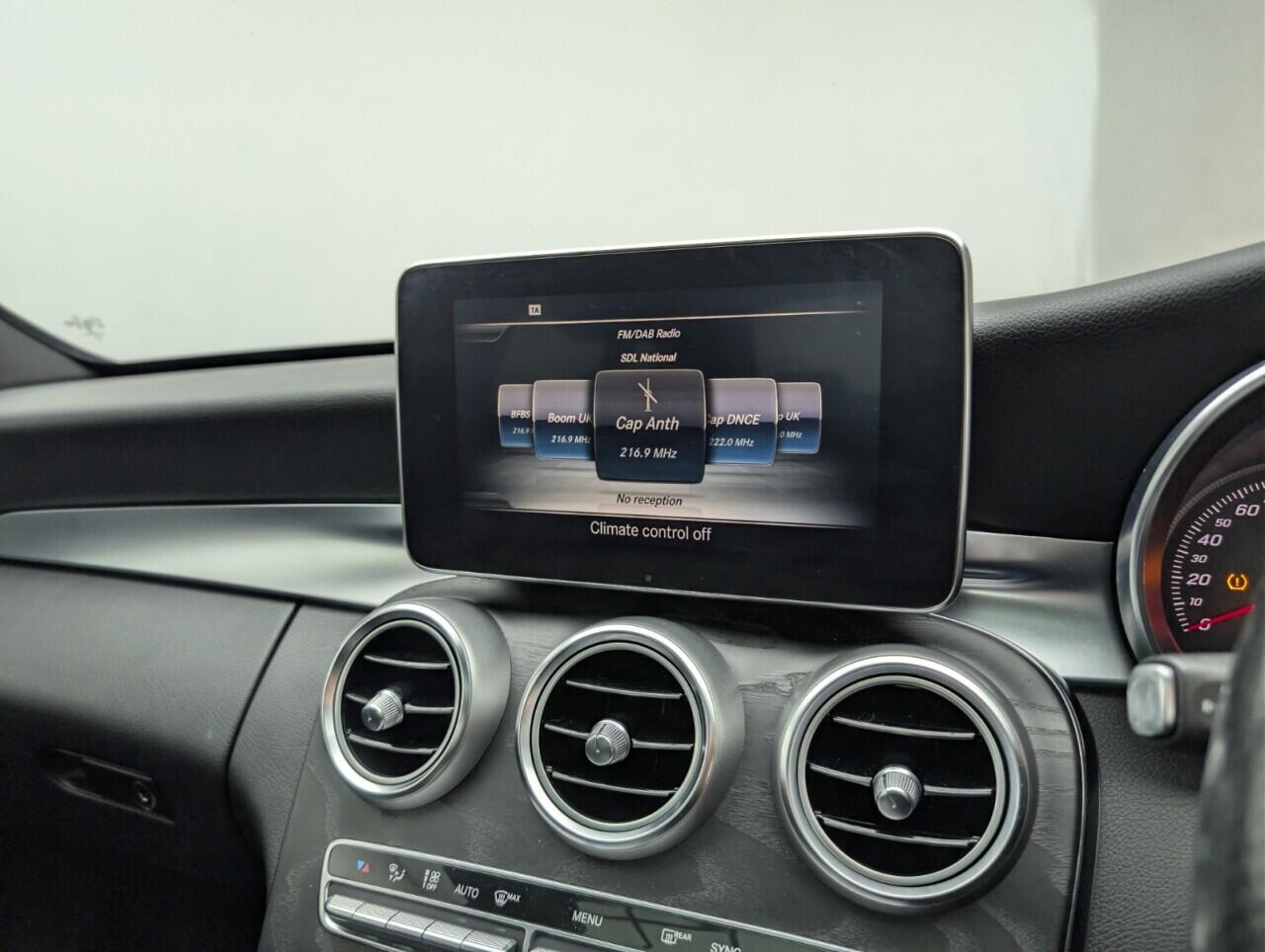 Used Mercedes-Benz C Class 2016 for sale - 76742464: Photo 13