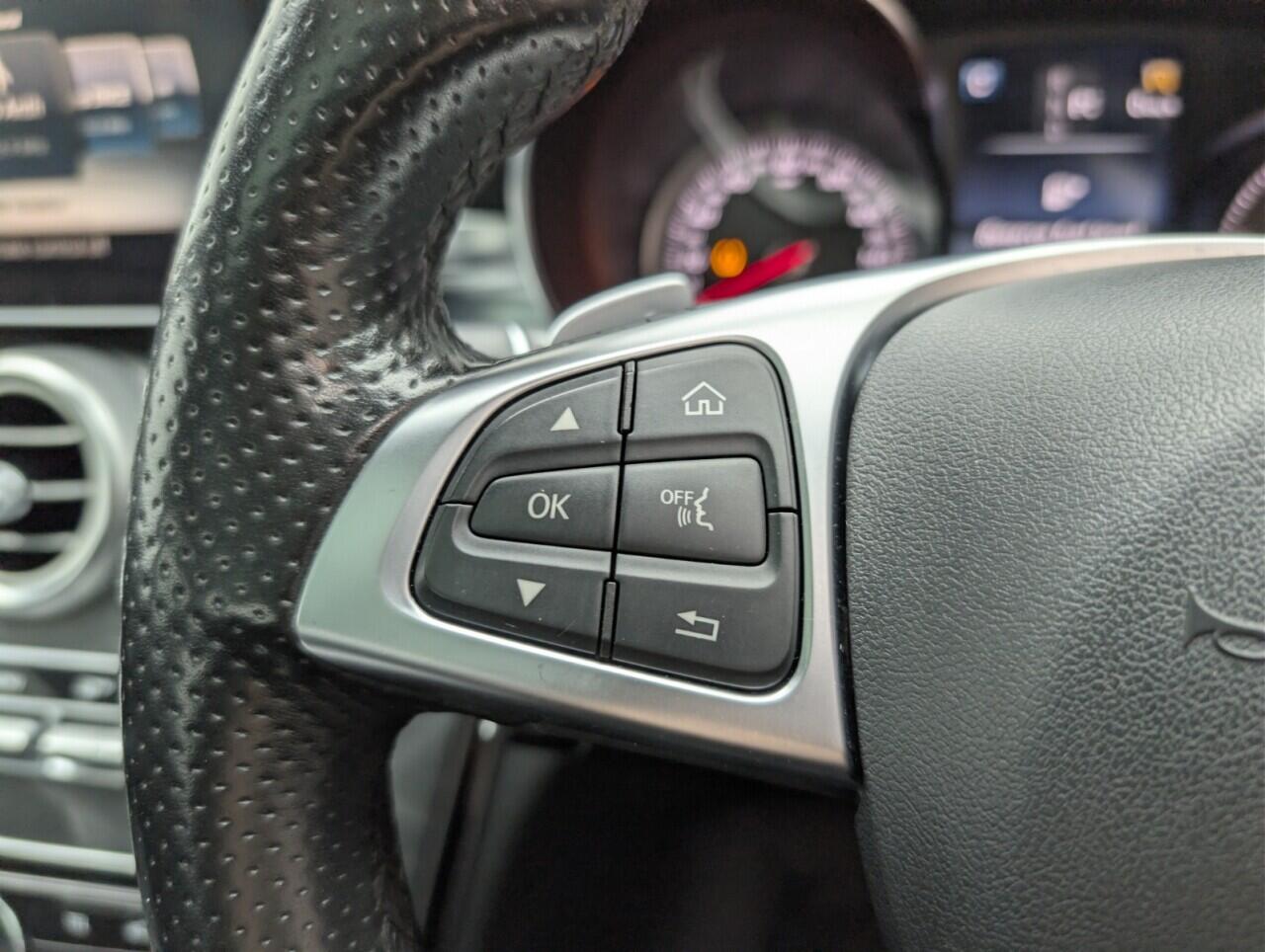 Used Mercedes-Benz C Class 2016 for sale - 76742464: Photo 18