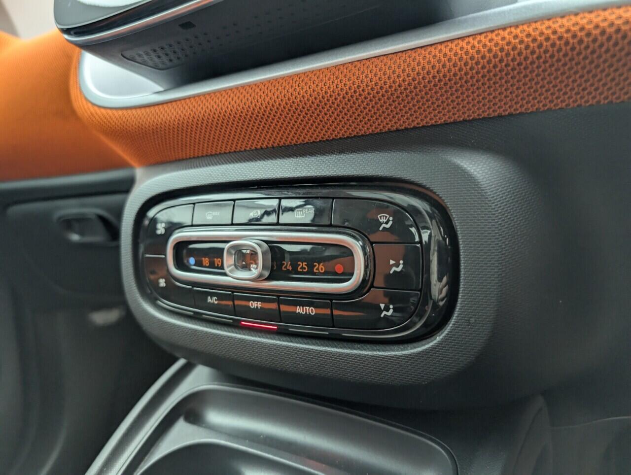 Used smart fortwo 2016 for sale - 76424528: Photo 16