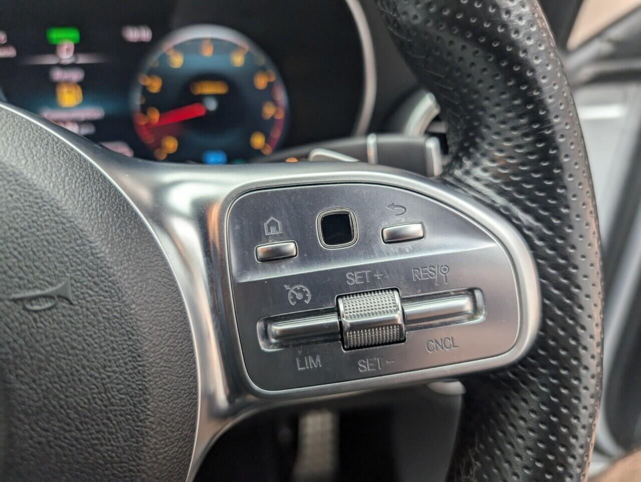 Used Mercedes-Benz C Class 2020 for sale - 76423293: Photo 21