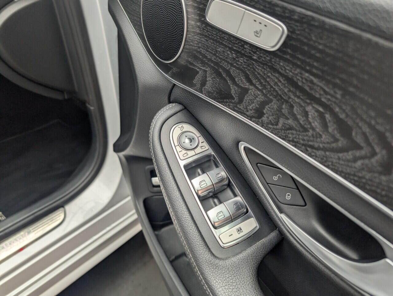 Used Mercedes-Benz C Class 2020 for sale - 76423293: Photo 23