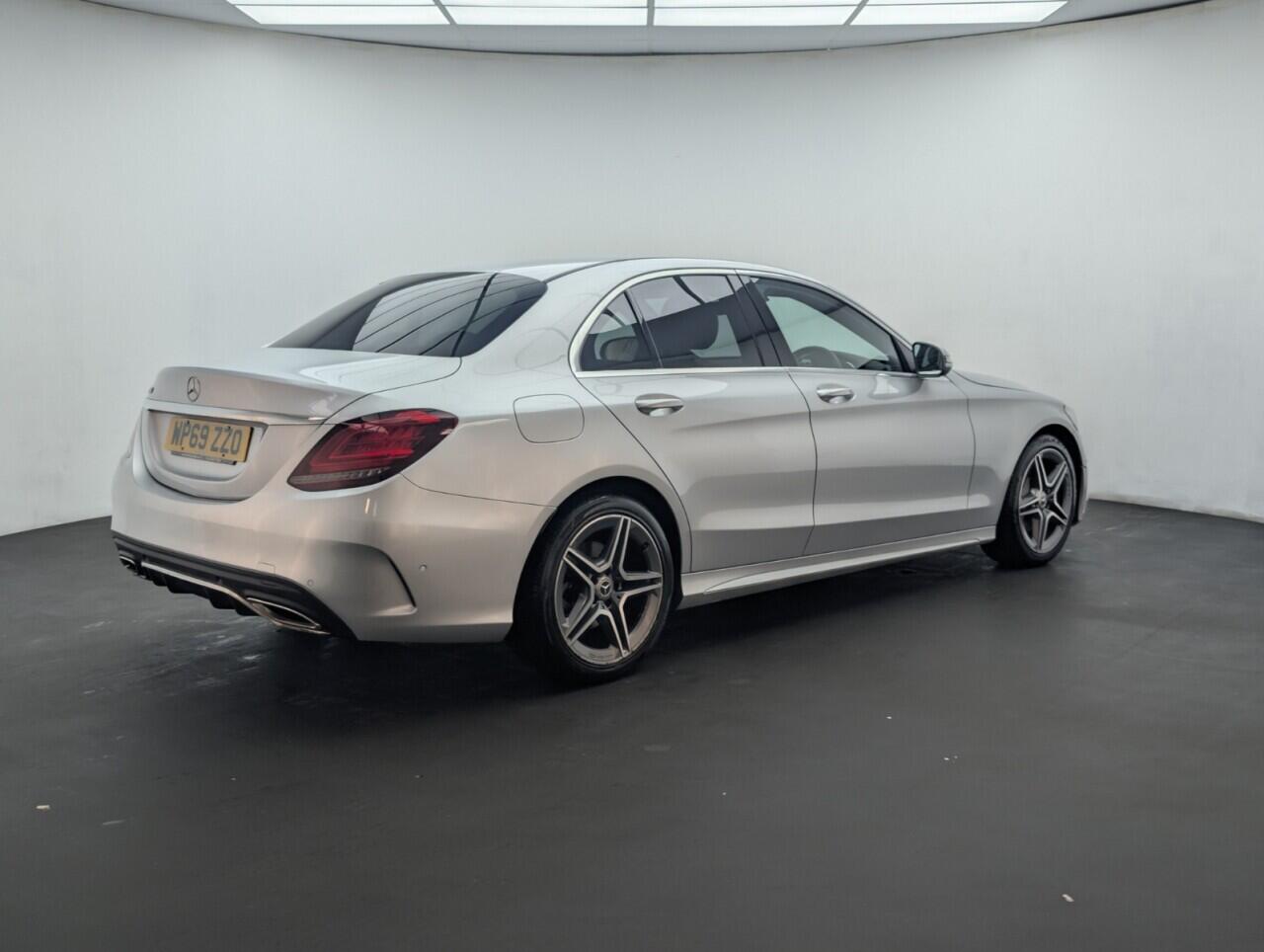 Used Mercedes-Benz C Class 2020 for sale - 76423293: Photo 8
