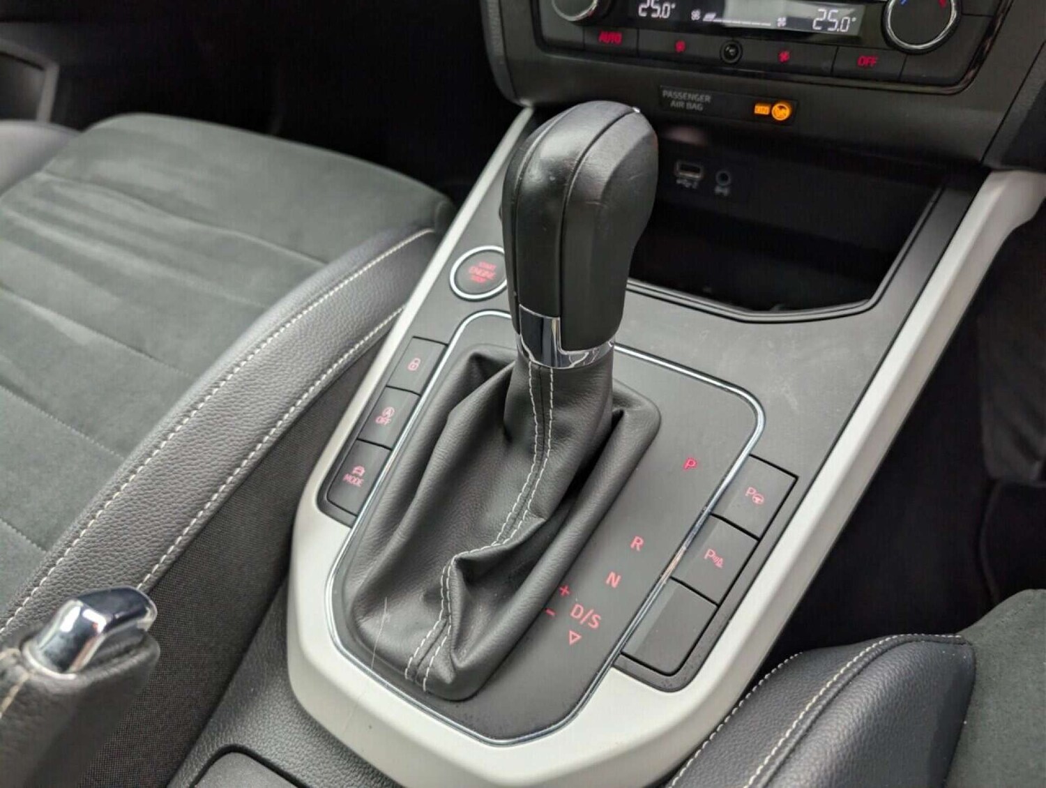 Used SEAT Arona 2019 for sale - 77714531: Photo 16