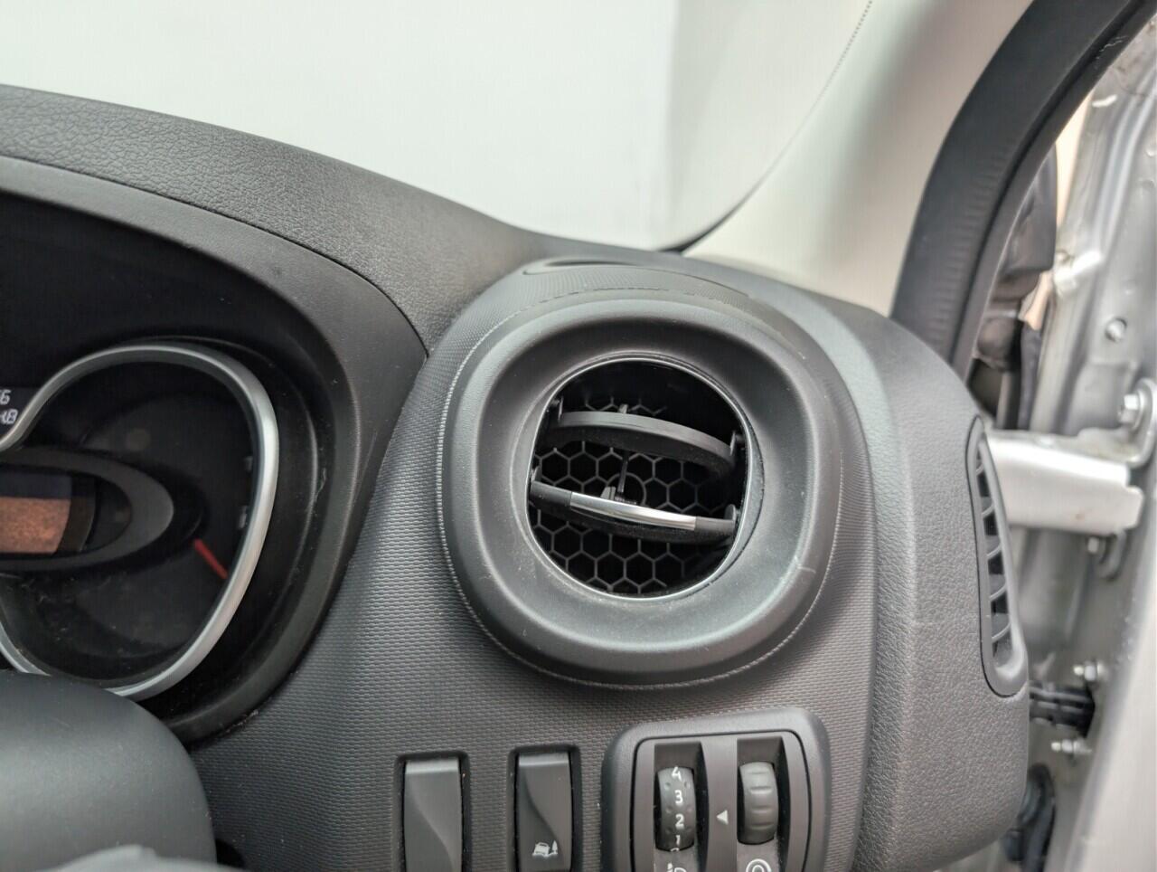 Used Renault Trafic 2021 for sale - 77074816: Photo 33